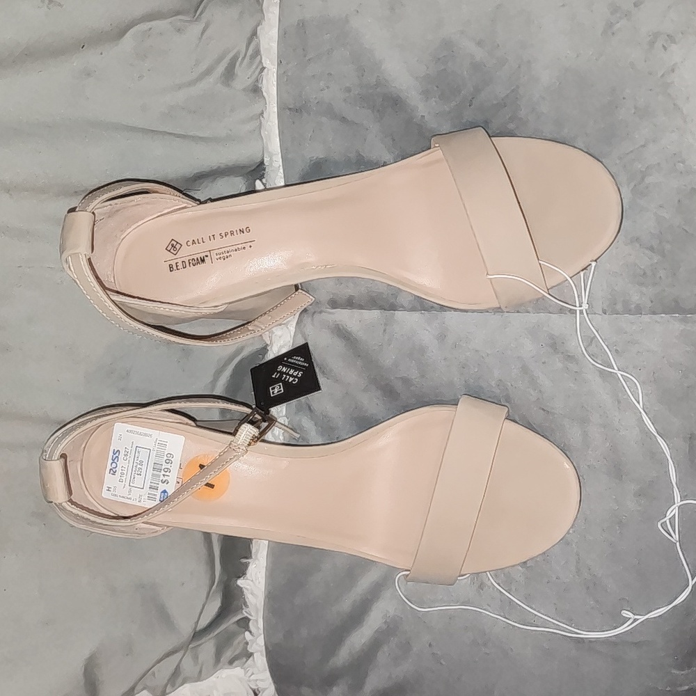 Call it Spring sandals